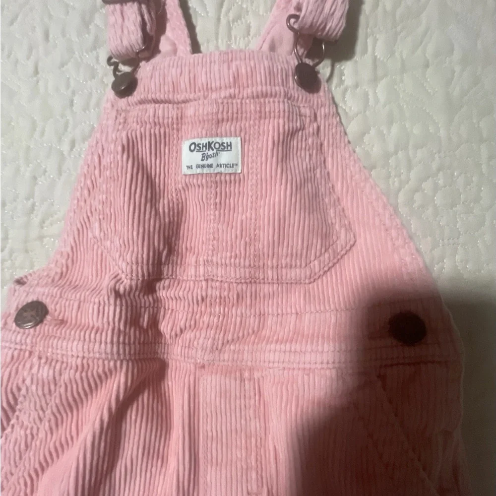 Oshkosh pink corduroy‎ overalls size 3T